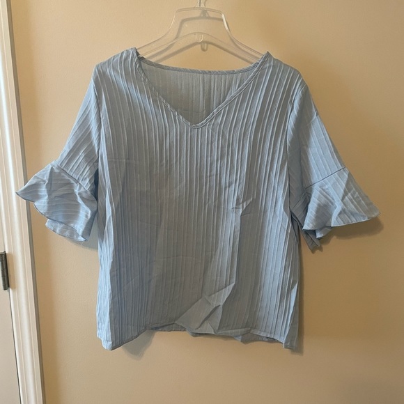 Women’s V-Neck Top - Picture 2 of 5